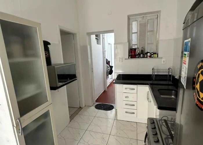 Quarto Copacabana Proximo A Praia E Metro